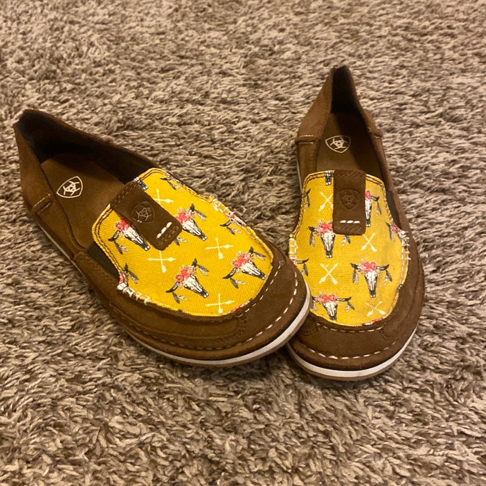 Women’s Arias Cruisers